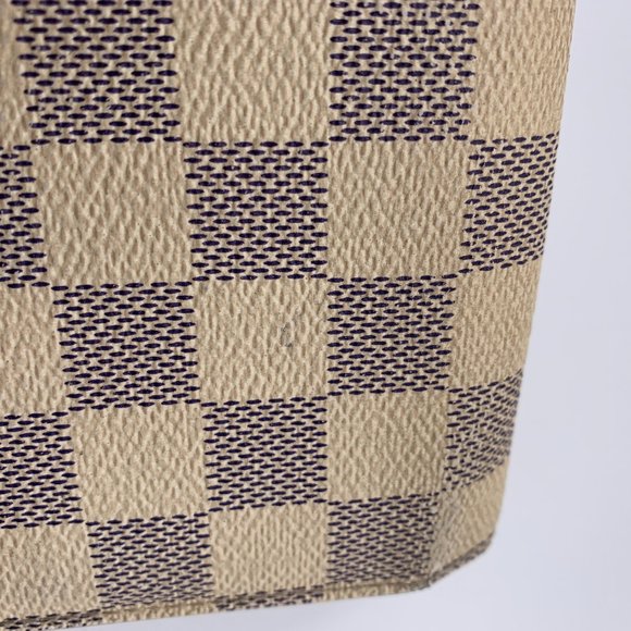 Authentic Louis Vuitton DA White Long Wallet - Picture 5 of 15